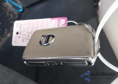 2018 Volvo Xc60 T6 Inscription из США, поврежденный, VIN LYVA22RL9JB121816